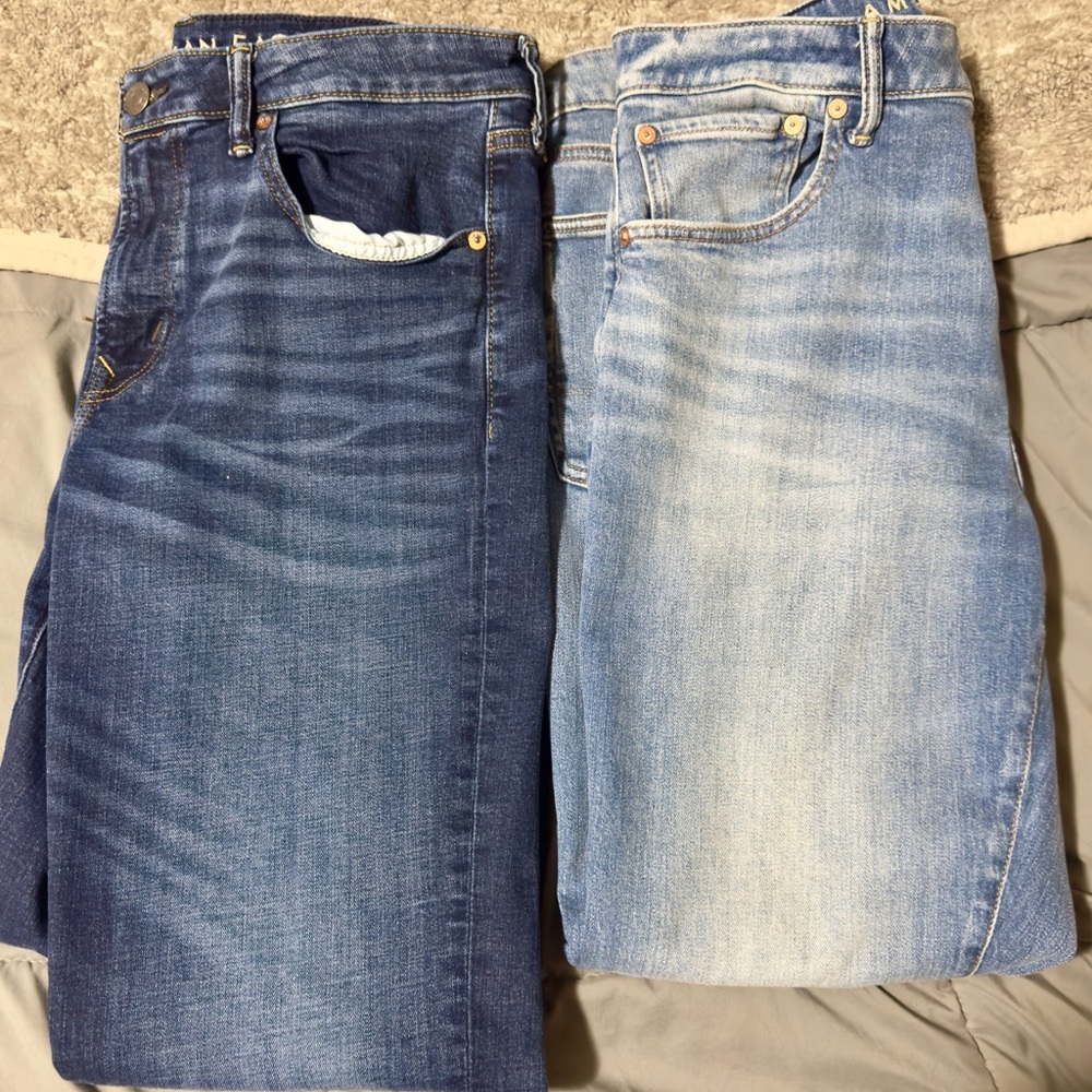 2 Pair of American Eagle Jeans